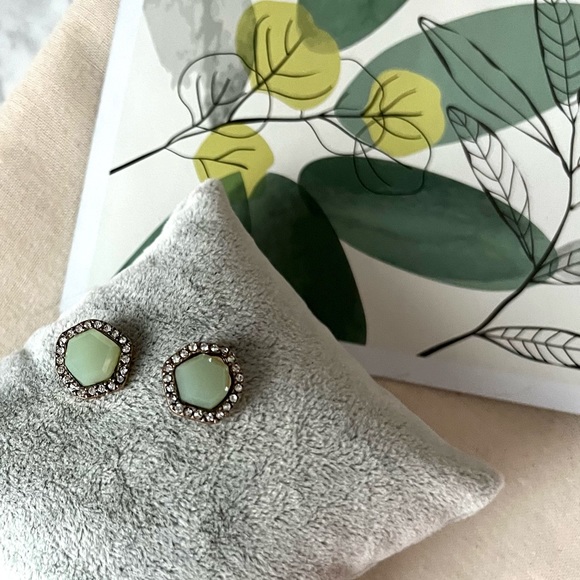 NWT Gold Plated Jade Studs with Rhinestone Setting - Picture 5 of 10